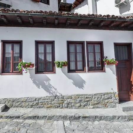 Trapezitsa - Free Parking * Veliko Tarnovo